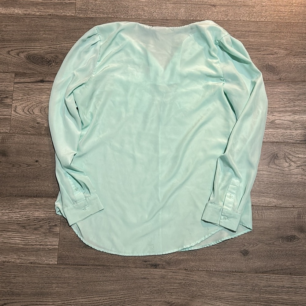 Mossimo Blouse - Picture 4 of 4